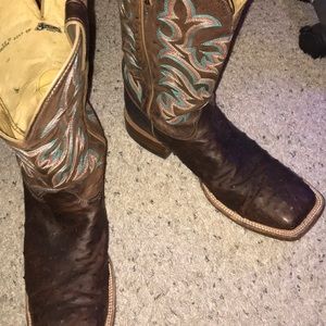 Men’s Justin Ostrich boots